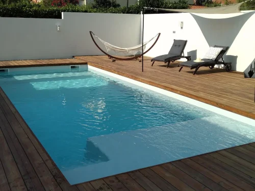 Piscina de Poliéster "EUROPA" Modelo PLAGE 850 VOLET - Medidas: 8.50 x 3.90 m / Prof. 1.50 m